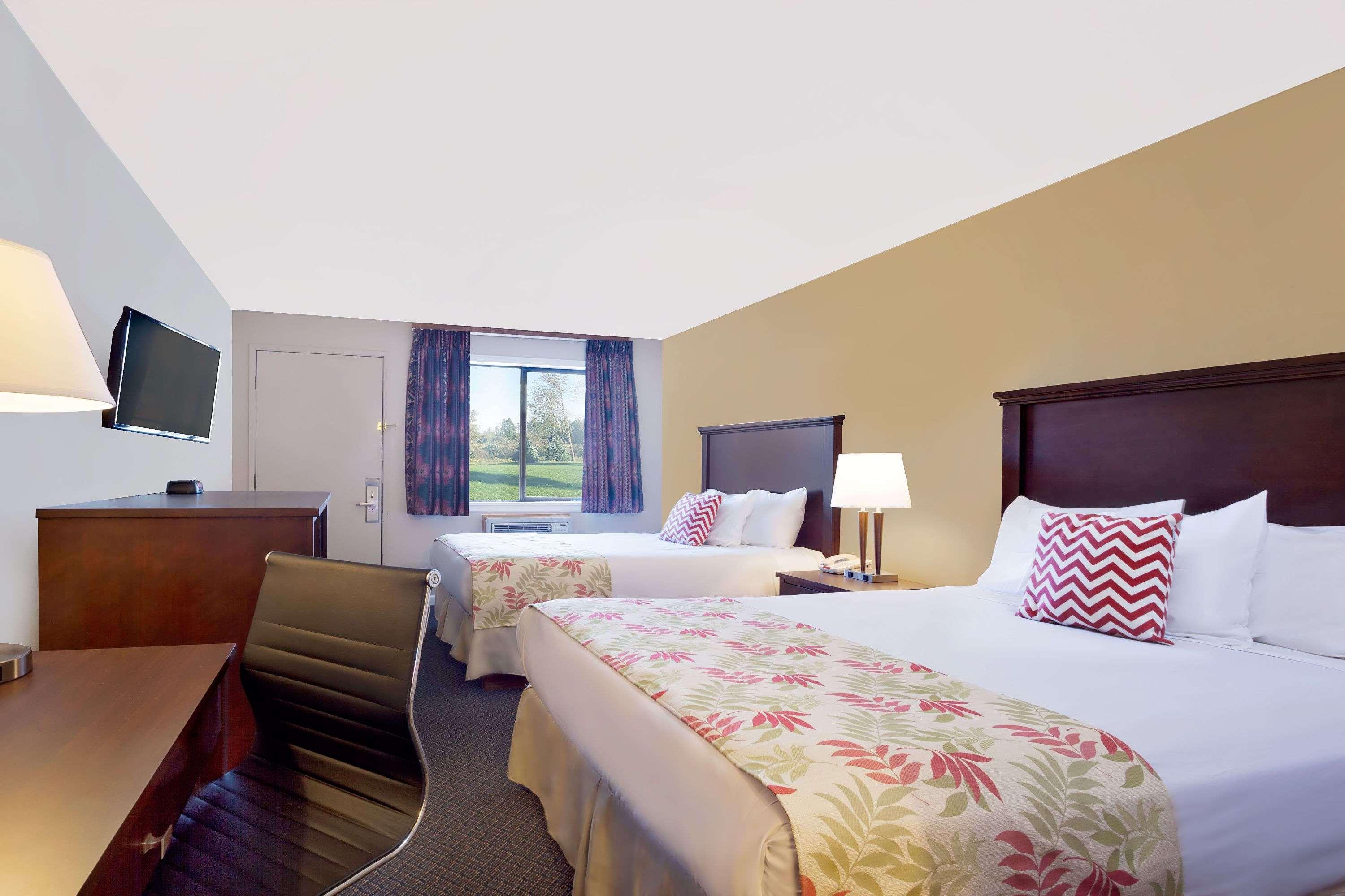Days Inn By Wyndham Lakewood South Tacoma Екстер'єр фото