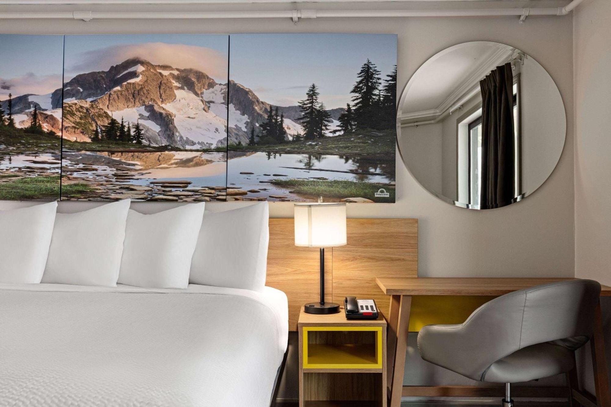 Days Inn By Wyndham Lakewood South Tacoma Екстер'єр фото